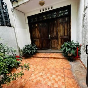[D2361*] Nhà 3T hẻm xe hơi thông, giá giật mình!