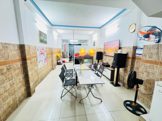[D2367*] NHÀ 2T CÓ GARA - Ô TÔ NGỦ TRONG NHÀ GÒ VẤP