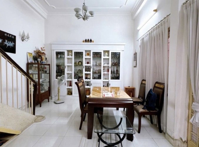 D2427* sát VÁCH ĐH VĂN LANG 2 - ĐỈNH CAO XÂY CHDV!