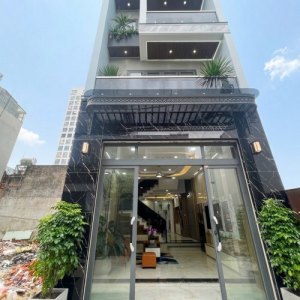 [O2450] Nhà 65m2 ô tô đỗ cửa, 3 phút qua Gò Vấp, giá 8.x tỷ