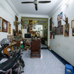 [D2481] Nhà Nguyên Hồng Diện tích lớn 76m2 sát ĐH Văn Lang, 12.x tỷ