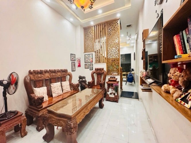[O2498] Cơ hội ĐTư nhà 3 tầng ngang 8m Đ. Số 38 Hiệp Bình, rẻ hơn định giá, giá 10.x tỷ!