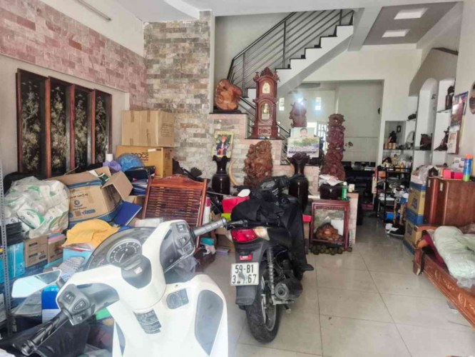 [H2500] nhà đẹp Đ. LỚN KDC HỒNG LONG HIỆP BÌNH - 8.X TỶ