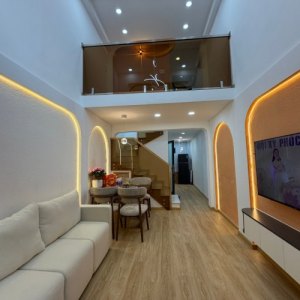 [K2526] Chỉ 5.x Tỷ Sở Hữu Nhà 3 tầng đầy đủ nội thất sát Ngã Tư Hàng Xanh