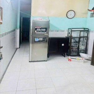 [O2528*] Chỉ 4.x tỷ có liền nhà 43m2 sát ĐH Kinh tế Tài chính