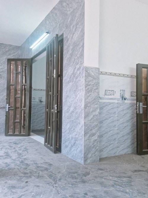 [KH022*] Nhà 1 trệt mới toanh sát Chợ Cầu, Đường thông, giá 5.x tỷ