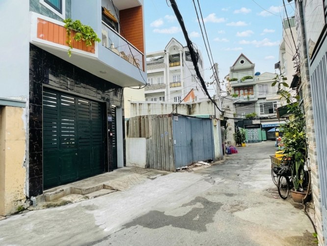 [O2582*] hiếm có CĂN VUÔNG VỨC 4.2X16M PHAN VĂN TRỊ - 7.X TỶ