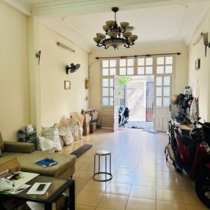 [H2626*] khan hiếm khuôn đất 105m2 sát ĐH Văn Lang 2, giá 17.x tỷ
