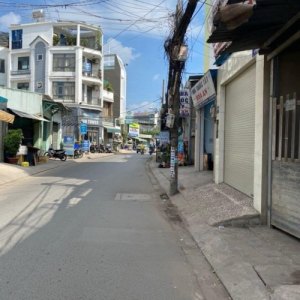 [O2624*] Nhà mặt tiền ngang 5m gần cầu Bình Lợi, giá 18.x tỷ