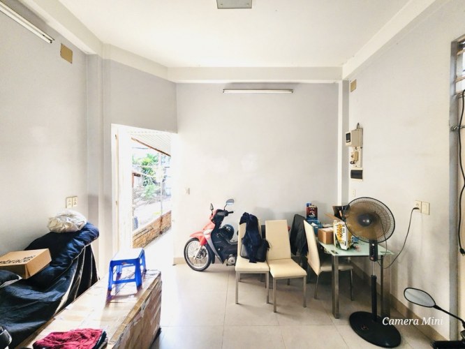 [KH053*] Bán nhà 2 tầng 64m2 sát vách Công viên Làng Hoa Gò Vấp, giá 5.x tỷ!