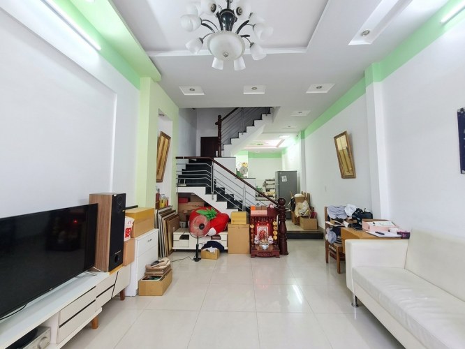 O2742 | Nhà hẻm ô tô né Dương Quảng Hàm rẻ nhất khu vực chỉ 10.x tỷ