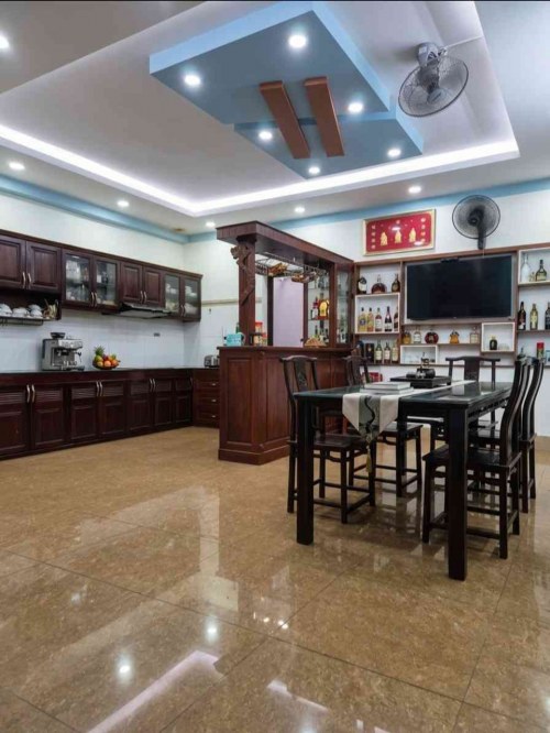K2758* cần bán nhà 4 tầng 114m2 Đ. 10m sát UBND Q12 cũ, 9.x tỷ