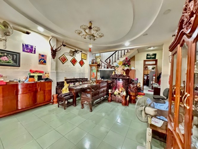 H2768* Nhà 16PN vừa ở vừa cần cho thuê Nguyễn Kiệm Gò Vấp 2x tỷ
