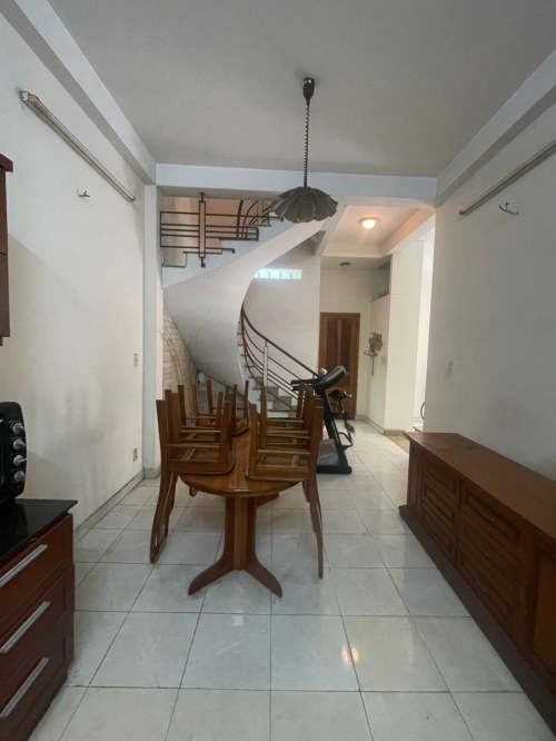 [D2773*] hàng hiếm! Nhà gara 2 ô tô sát Emart Phan Văn Trị 11.x tỷ