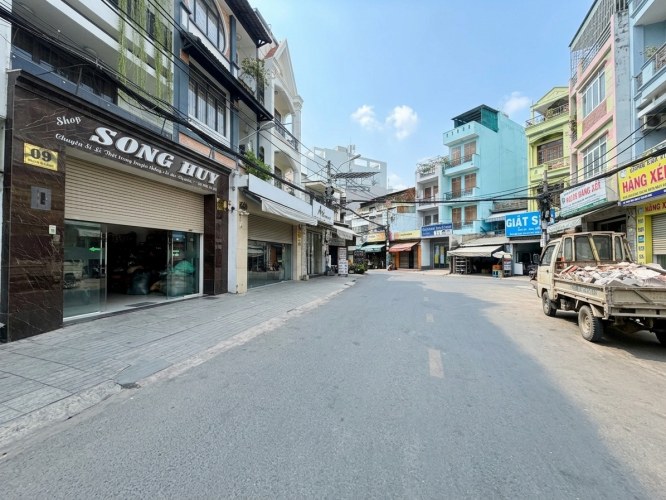 [O2778] Bán nhà mặt tiền Nguyễn Du Gò Vấp đất vuông 19.x tỷ