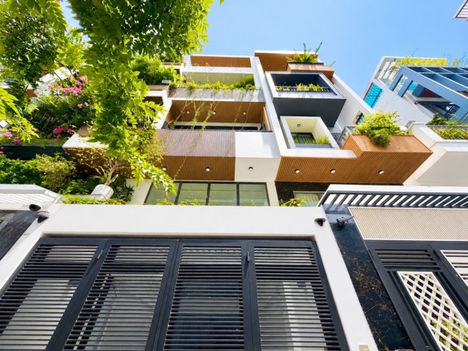 [D2854] Nhà 5 tầng 4x16m hẻm ô tô né sát Cityland Gò Vấp 10.x tỷ