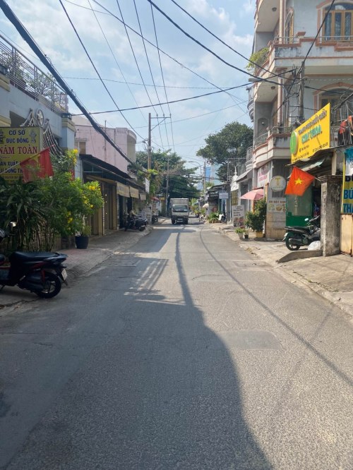 [DP096*] Nhà 3T MT Nguyễn Duy Cung kế Sân Golf Tân Sơn Nhất, 11.x tỷ