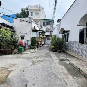 T5892 | Nhà hậu nở đẹp gần Chợ Xóm Mới Thống Nhất | Giá 2.x Tỷ