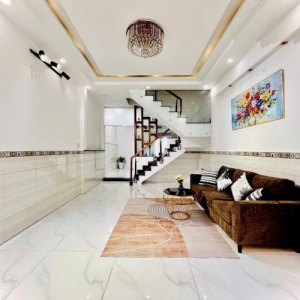 [K5899*] Nhà tốt ở liền gần Chợ Xóm Mới tiện lợi - Giá 5.x tỷ