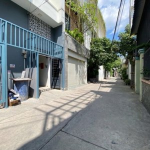 [T2898] bán gấp nhà trọ 4P 2T sát Chợ Thủ Đức, 6.x tỷ