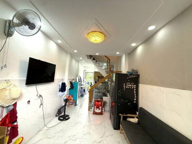 [D2914] Nhà 2 tầng còn mới sát Cầu Bến Phân Thống Nhất - Giá 3.x tỷ