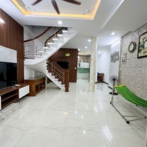 [L2924*] Nhà 2T Rộng 5m sát CV Làng Hoa Gò Vấp - 6.x Tỷ