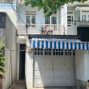 [T2928*] Bán Đất Tặng Nhà 105m2 hẻm xe hơi Né gần CV Làng Hoa - 8.x Tỷ