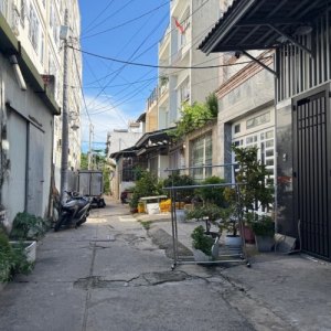 [KH122*] ĐẤT VUÔNG VẮN SHR 51M2 gần CHỢ LẠC QUANG - 3.X TỶ