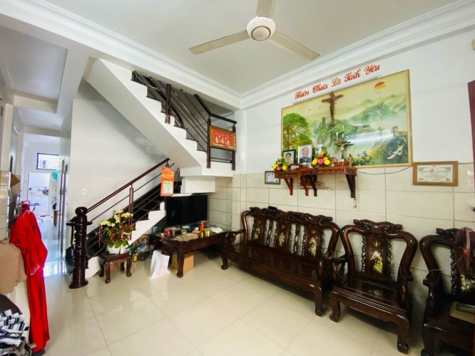 [T2940*] Nhà 4PN có PN trệt sát Chợ Xóm Mới Lê Đức Thọ - 6.x tỷ