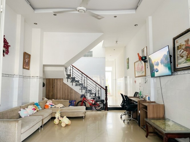 [DB143*] nhà xinh 4PN Hẻm Ôtô sát Chợ Lạc Quang, 8.x tỷ