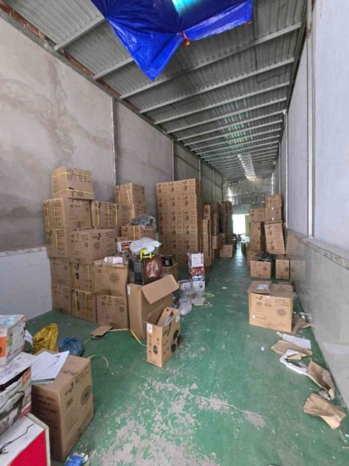 [O3026] BÁN ĐẤT TẶNG NHÀ XƯỞNG cạnh CẦU BẾN PHÂN - 9.x TỶ