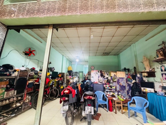 O3061* Nhà giá tốt mặt tiền chợ Tam Hà Thủ Đức, SHR vuông A4, 5.x tỷ