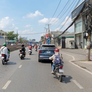 H3081* Đất MT QL13 Hiệp Bình sát Đ.Học Luật 247m2 Giá 2x Tỷ