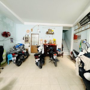 H3152 XẢ LỖ SÂU Nhà 3 tầng Điện Biên Phủ Nhỉnh 8.x Tỷ