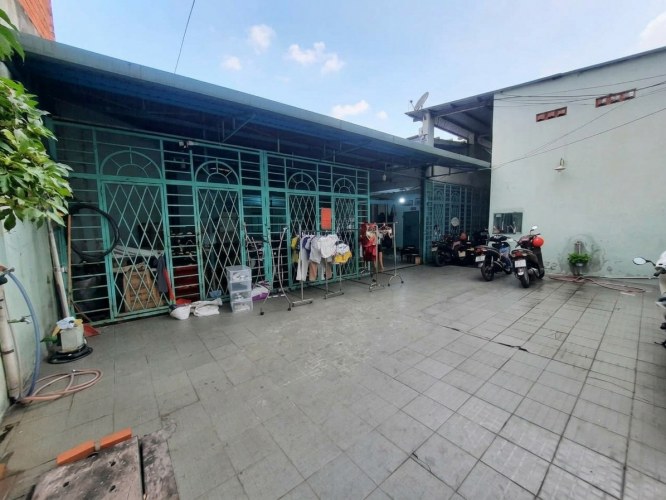T3159 Nhà GIÁ ĐTư cạnh Đ.Học Ngoại Thương 2 Nhỉnh 49.x Tỷ
