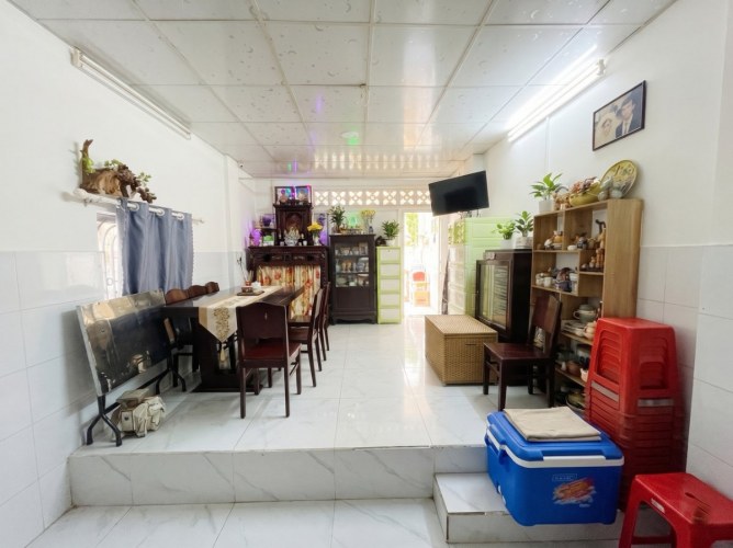 L3178 XẢ LỖ SÂU Nhà MT gần Chợ Bà Chiểu 8.x Tỷ