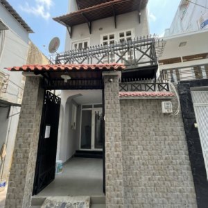 H3193 Nhà GIÁ CỰC RẺ 1/ Duy Tân Chỉ 9.x Tỷ