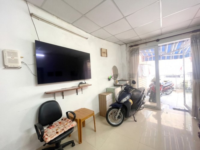 L3202 XẢ LỖ SÂU Nhà Nơ Trang Long hẻm XH Chỉ 5.x Tỷ