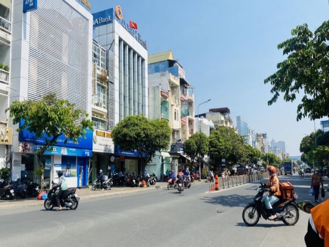 Kinh doanh tại Hạnh Thông: Dòng tiền từ "Vũ trụ lưu trú" chất lượng cao