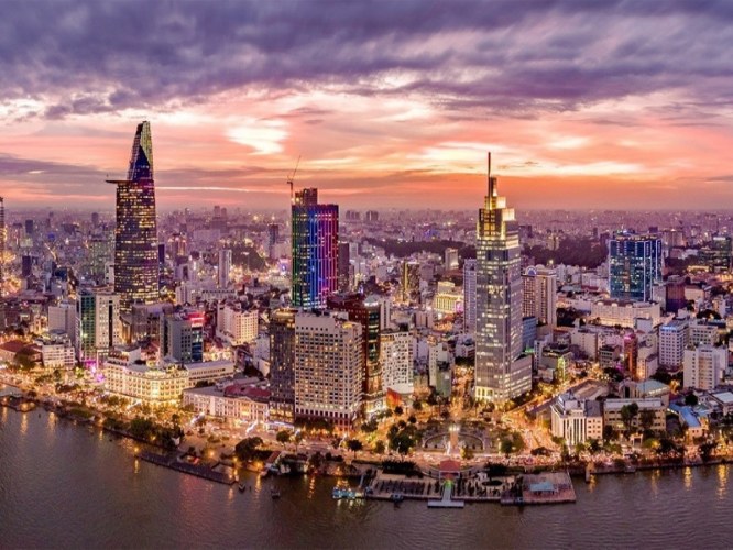 Sống tại Quận 1 2026: Tận hưởng nhịp đập của "Thành phố không ngủ"
