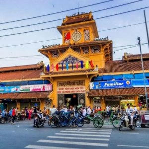 Kinh doanh tại Phường Bình Tây: Dòng tiền luân chuyển không ngừng nghỉ