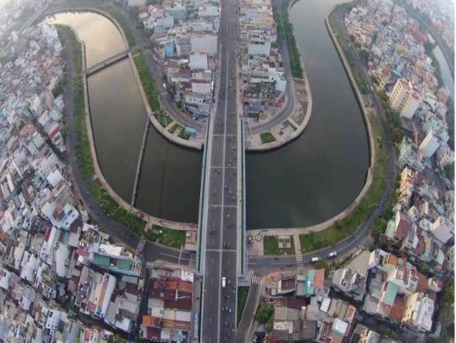 Kinh doanh tại Cầu Kiệu: Dòng tiền từ "Vũ trụ ẩm thực" không ngủ
