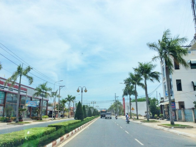 Về Long Hương xây tổ ấm: Khi sự bình yên đáng giá hơn mọi lời quảng cáo!